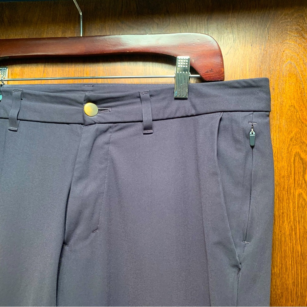 Lululemon Men’s ABC slim-fit pants 32